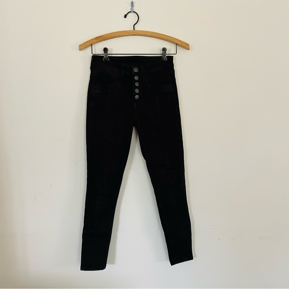 American Eagle High Waisted Black Stretch Jeans - Picture 2 of 7